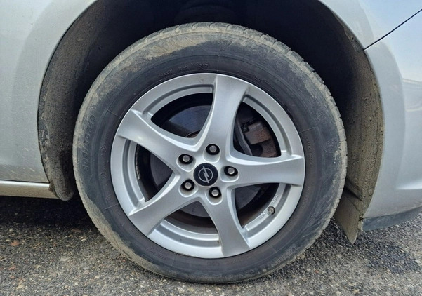 Opel Astra cena 27990 przebieg: 229833, rok produkcji 2014 z Tarnowskie Góry małe 596